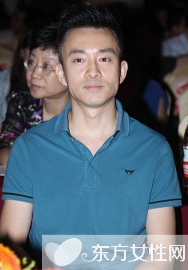 曝主持人亞寧近況家庭妻子 揭亞寧為什么退出央視舞臺(tái)