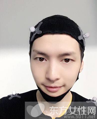 coser小小白顏素顏照曝光 帥到窒息的節(jié)奏有木有