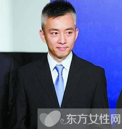 曝主持人亞寧近況家庭妻子 揭亞寧為什么退出央視舞臺(tái)