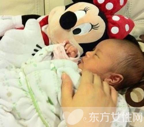 楊思琦女兒生父是誰(shuí) 楊思琦未婚生女致形象下滑化身啤酒妹