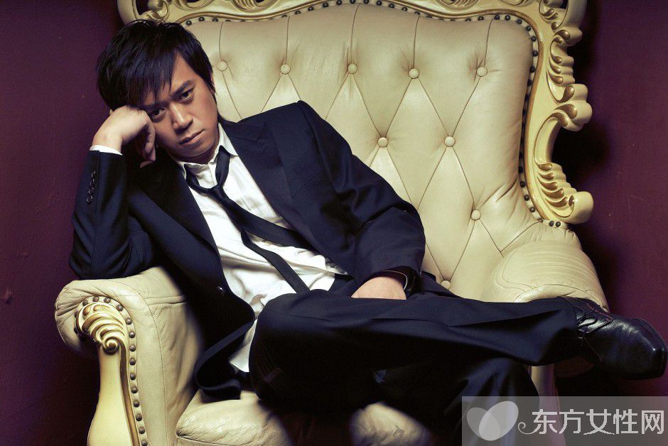 王學兵吸毒個人資料遭扒 三任嬌妻皆是性感尤物