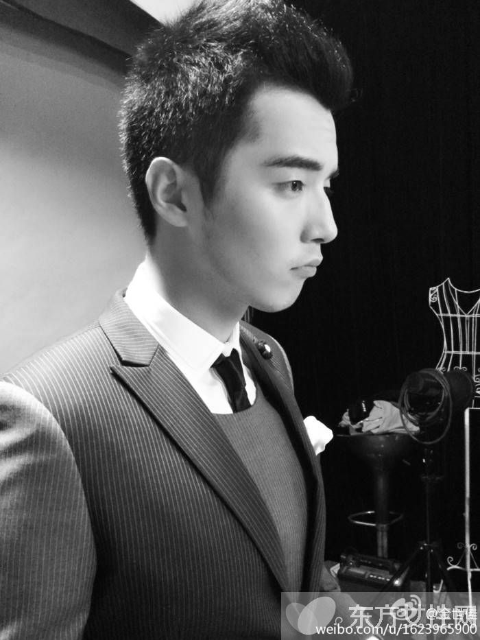 呆萌天才 金世佳個(gè)人資料 金世佳李沁戀情曝光網(wǎng)友祝福