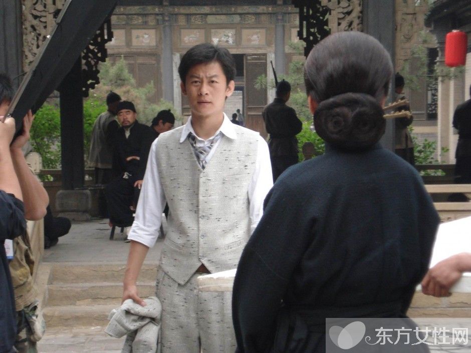 演員李健個(gè)人資料 李健 為了理想高考了兩次