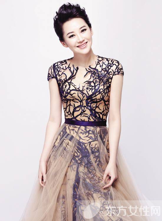 許晴大尺度全裸秀性感 凸點濕身喂奶照片曝光