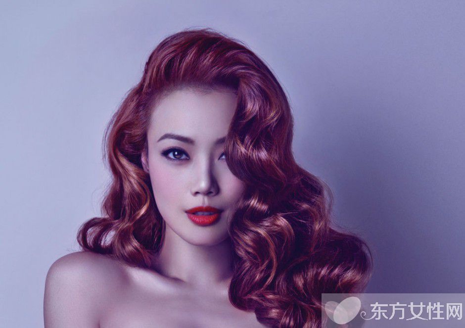 容祖兒下體夾春卷事件揭秘 真假容祖兒亮相簽售會