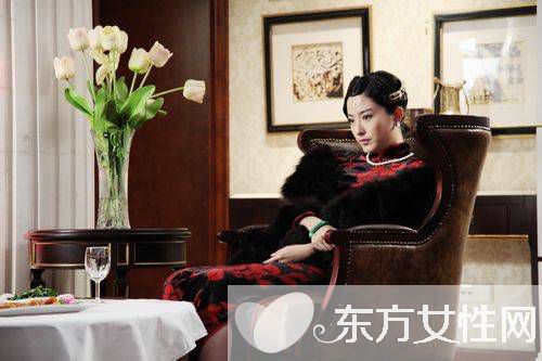 演員徐百卉的老公是誰 徐百卉比基尼秀性感小蠻腰