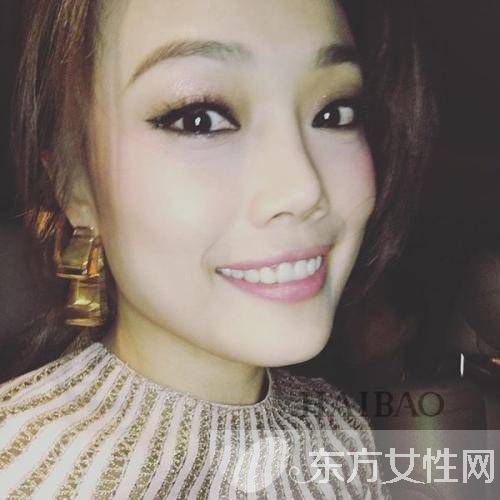 容祖兒下體夾春卷事件揭秘 真假容祖兒亮相簽售會