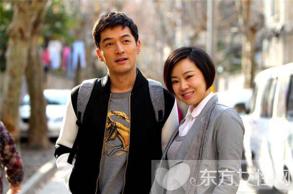 胡歌頻繁 示愛 閆妮 胡歌 很感謝當年閆妮吻了我