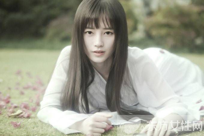 4000年第一美女鞠婧祎 整容前后照對(duì)比嚇哭你