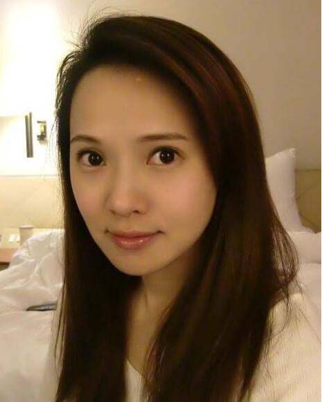 伊能靜身高三圍多少 揭漂亮孕媽早年露點(diǎn)照曝光