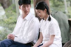 竇驍胸毛尷尬全露 揭竇驍周冬雨之間的曖昧故事