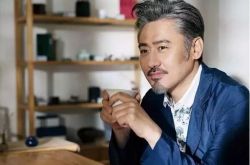 吳秀波妻子尚潔現(xiàn)身機(jī)場 兩個兒子近照曝光