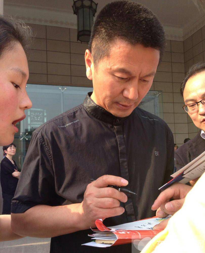 解救吳先生原型是誰(shuí) 揭秘吳若甫遭綁架逃脫的全過程