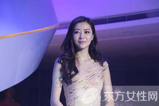 熊黛林成名前三級(jí)片圖片曝光 否認(rèn)傍郭富城成名