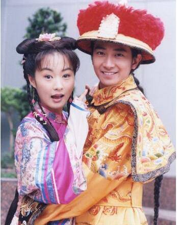 鄭家榆老公是誰(shuí) 早年性感寫(xiě)真曝光竟與蘇有朋拍過(guò)三級(jí)片