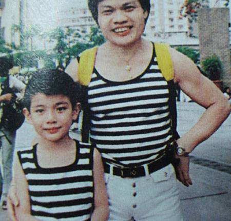 香港著名丑星葉竟生老婆照片 葉竟生被老婆控訴包二奶藏艷照