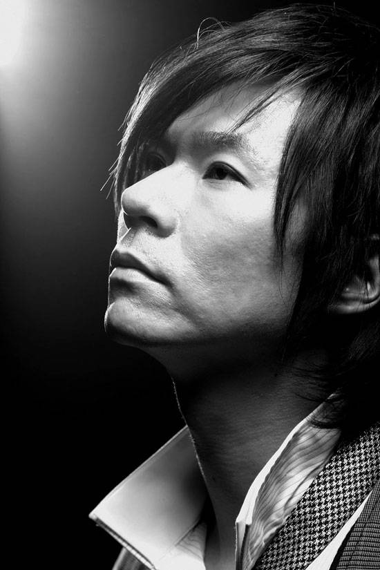 楊培安個(gè)人資料曝光 楊培安曝向42歲老婆求婚10次遭拒