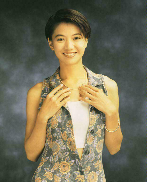 袁詠儀承認年輕時被包養(yǎng) 老公張智霖竟說出了這些話