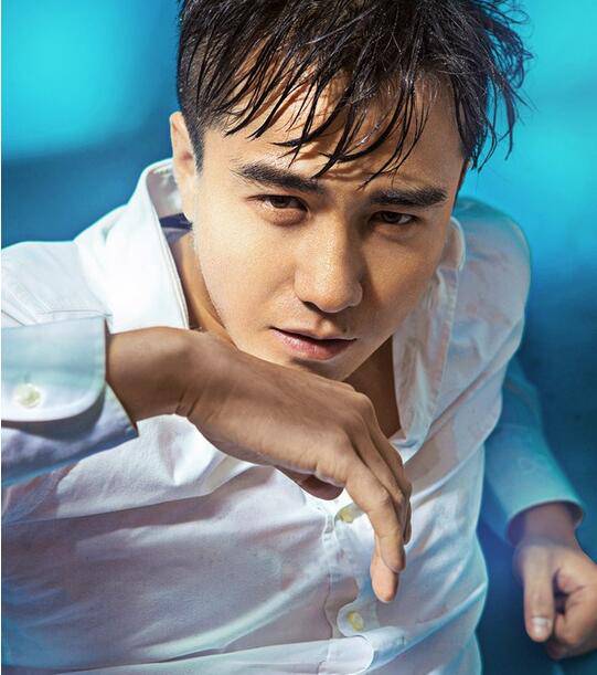 翟天臨個(gè)人資料身高揭密 翟天臨女友是誰(shuí)