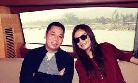 趙薇黃有龍婚紗照曝光 揭黃有龍個(gè)人資料家庭背景