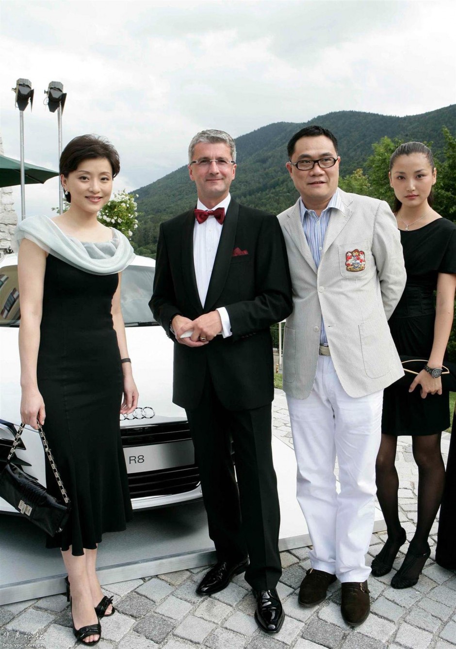 楊瀾國籍遭質疑 楊瀾聲稱自己永遠是中國國籍