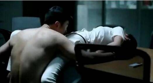 趙小亮扮演者朱亞文個(gè)人資料 曝朱亞文沈佳妮結(jié)婚照