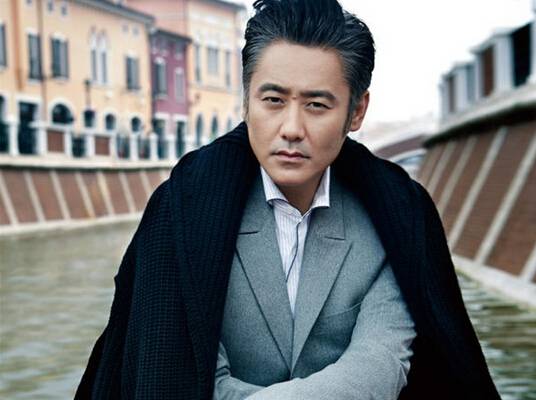 吳秀波老婆尚潔照片曝光 吳秀波自曝前女友因吸毒而死