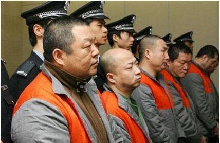 臧天朔為什么入獄  揭坐牢原因及斯琴格日樂關(guān)系