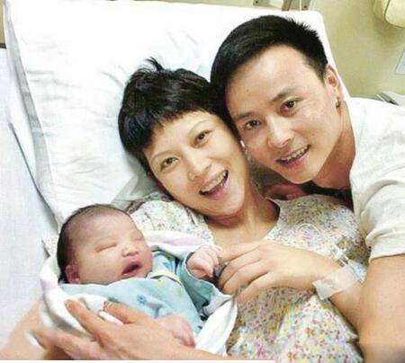 張晉蔡少芬女兒是誰 張楚兒個人資料曝光