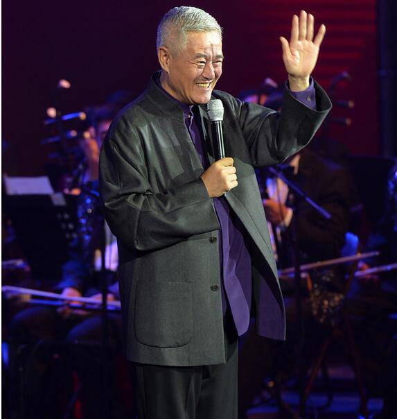 趙本山究竟多大年齡 揭其退出春晚真相