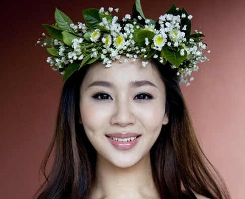 《家有兒女》楊紫幾歲了 楊紫整容成撞臉王