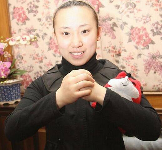 丫蛋老公兒子照片曝光 揭丫蛋成名前辛酸經(jīng)歷