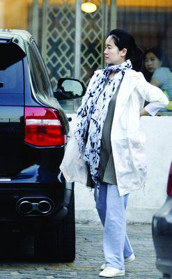 左小青富商老公大其20歲 左小青陳道明關(guān)系曖昧疑被包養(yǎng)