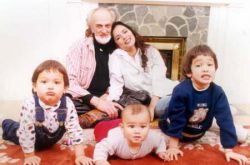 揭秘韋唯為什么離婚 韋唯的三個(gè)兒子近照曝光顏值超高