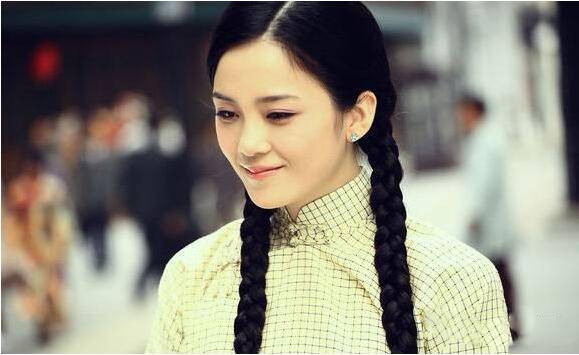 她也是中戲校花 卻怎么也紅不起來