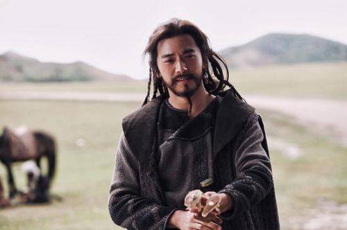 義渠君怎么死的 高云翔自夸義渠君外形特別美