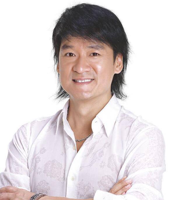 周華健妻子康梓蘭個(gè)人資料 19歲混血女兒近照曝光