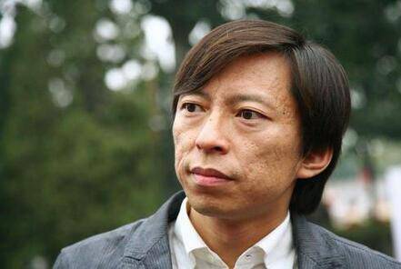 網(wǎng)曝搜狐CEO張朝陽吸毒被抓 回應(yīng) 吸個毛線