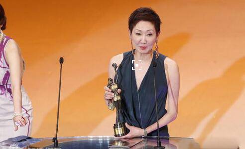 徐克為什么離婚 揭徐克老婆施南生個(gè)人資料家庭背景