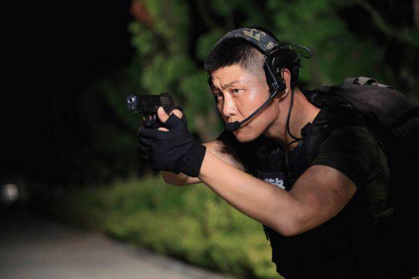  農村兵 趙荀個人資料 趙荀求婚女友濮玉被贊大美人