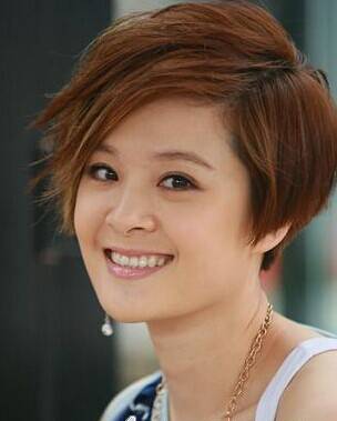 張曉龍妻子照片曝光  溫太醫(yī) 張曉龍否認(rèn)與陳思斯戀愛