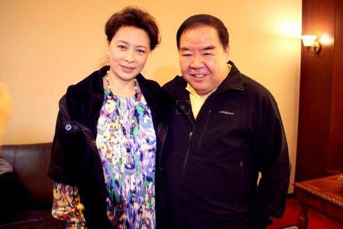 鄭則仕老婆是誰  被曝?cái)y妻上菜館進(jìn)餐不超過200元