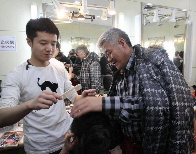 趙本山究竟多大年齡 揭其退出春晚真相