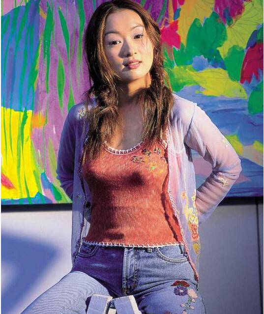 鄭家榆老公是誰(shuí) 早年性感寫(xiě)真曝光竟與蘇有朋拍過(guò)三級(jí)片