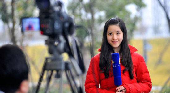 章澤天爸爸章麗厚背景資料 揭章澤天歷任前男友資料