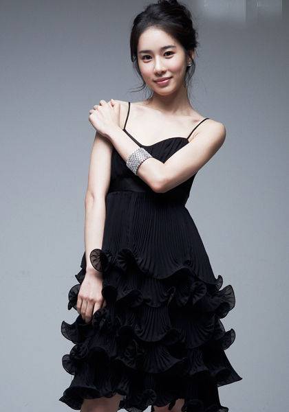 李光洙女友遭曝光 李光洙疑似公開戀情 我們一年了