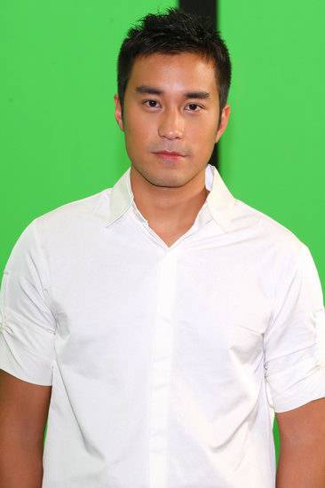 張孝全個(gè)人資料 張孝全女友萬(wàn)茜被贊才貌雙全