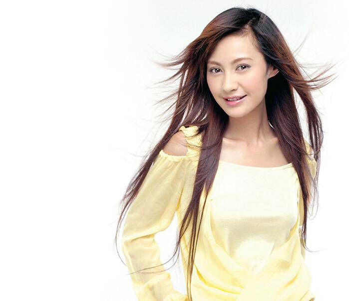 揭楊雪個人資料背景 老公女兒罕見照遭曝光