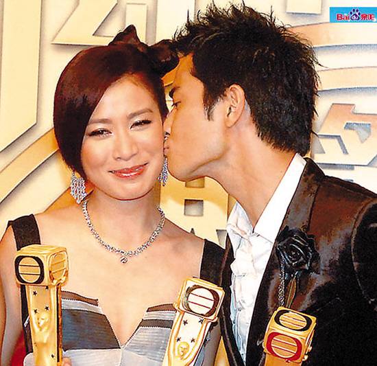 周麗淇個人資料 揭秘周麗淇鄭嘉穎分手原因真相