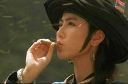 袁潔瑩老公是誰 袁潔瑩遭同性戀人拋棄